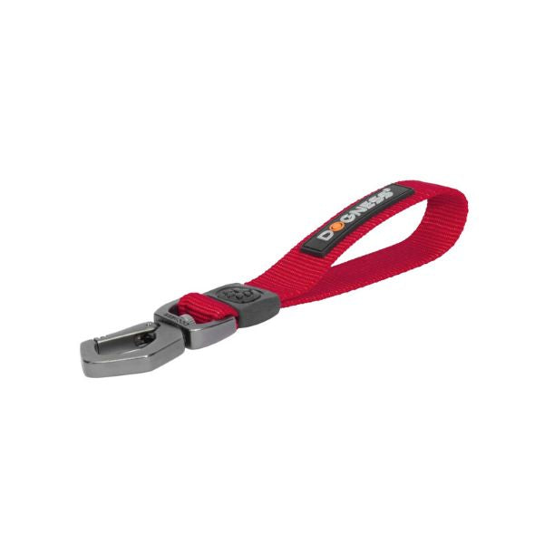 Red strap of a Dogness dog car restraint